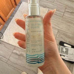 St. Tropez Self Tan Purity Face Mist - Aqua and White